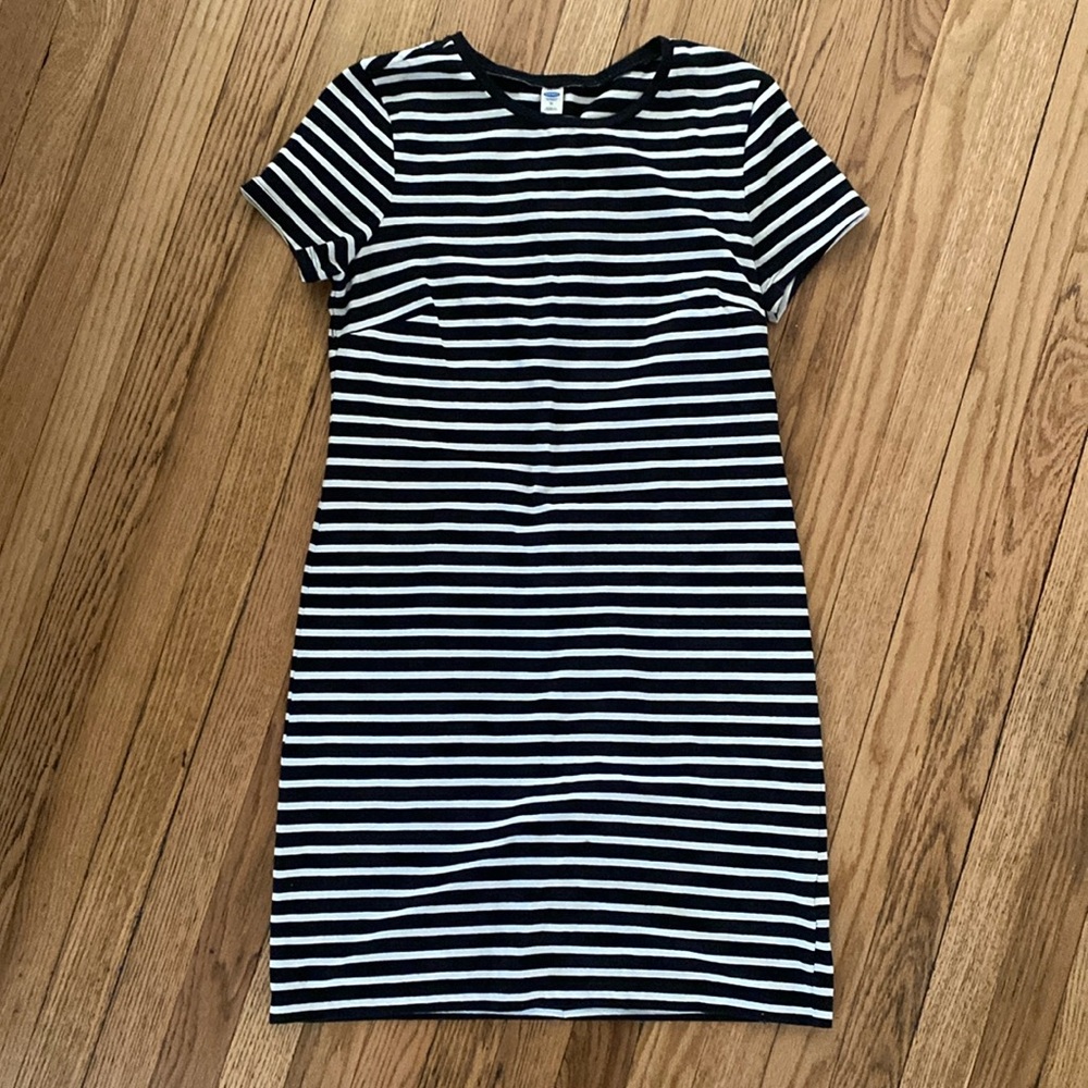Old Navy Shift Crew Neck Short Sleeve Dress